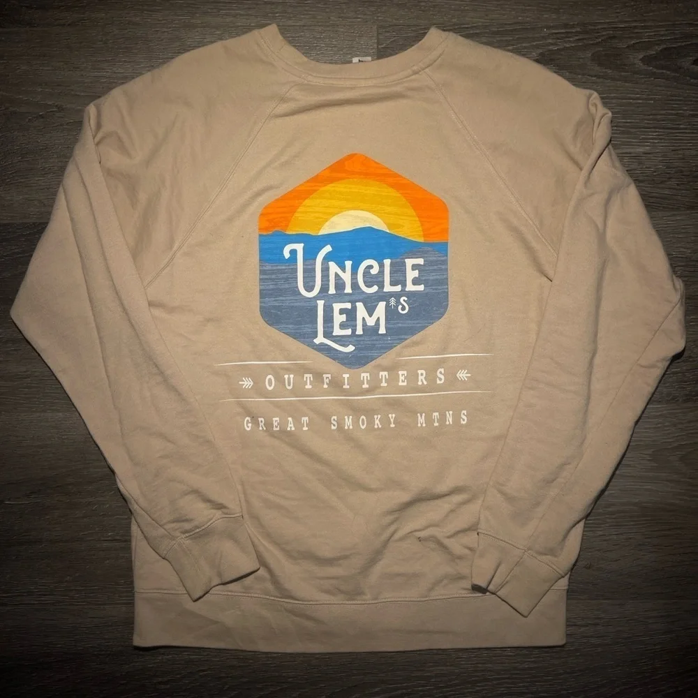 Uncle Lem’s outfitters sweater size Small